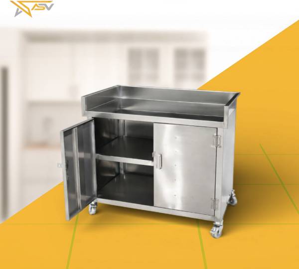 WORK  TABLE WITH STORAGE